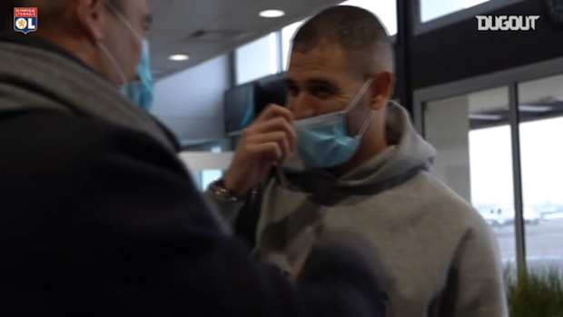 Islam Slimani's arrival at Lyon